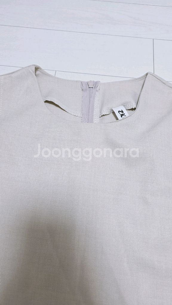 여성 베이지 투피스 세트 판매합니다--3