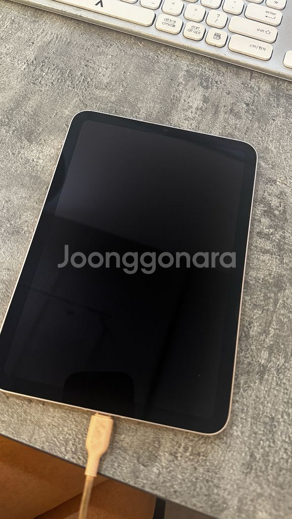 아이패드미니6 wifi+샐룰러 사용감거의 없는 s급제품--7
