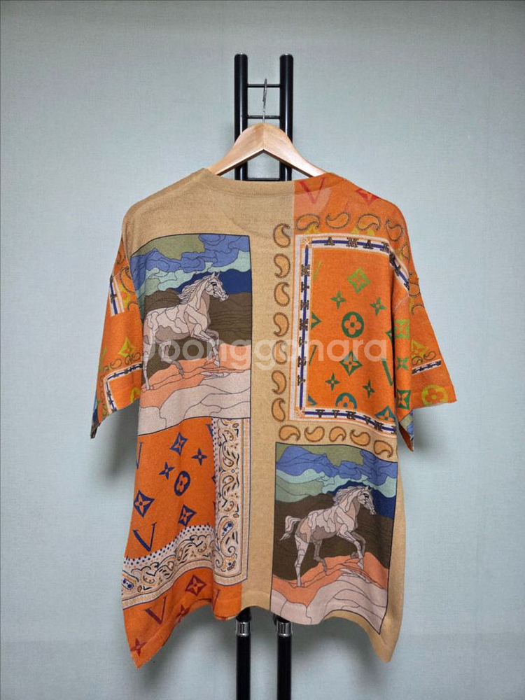 F 미착용 루즈핏 핫픽스 패턴 라운드 니트--6