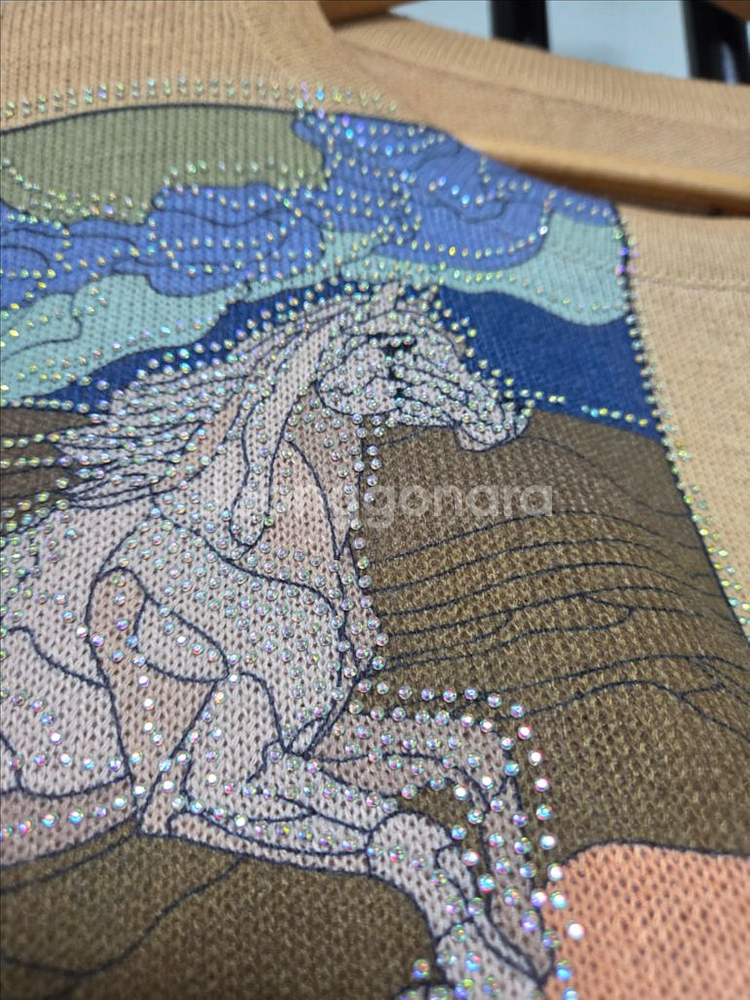 F 미착용 루즈핏 핫픽스 패턴 라운드 니트--4