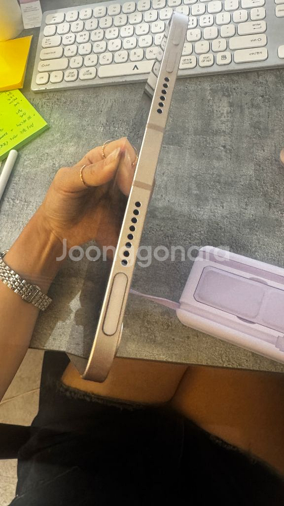 아이패드미니6 wifi+샐룰러 사용감거의 없는 s급제품--9
