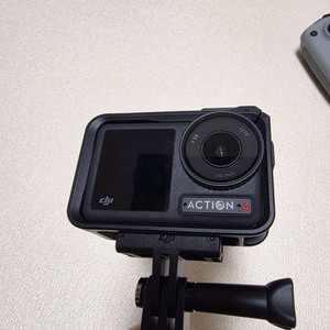 DJI 액션4 스탠더드 콤보 팝니다