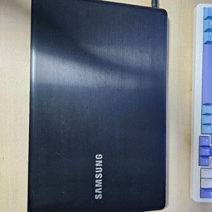 삼성노트북 nt501r5l 팝니다