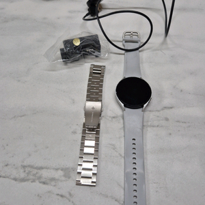 갤럭시 워치4 44mm, 40mm 판매