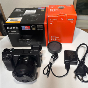 소니 A6400 + E35mm F1.8 OSS 렌즈