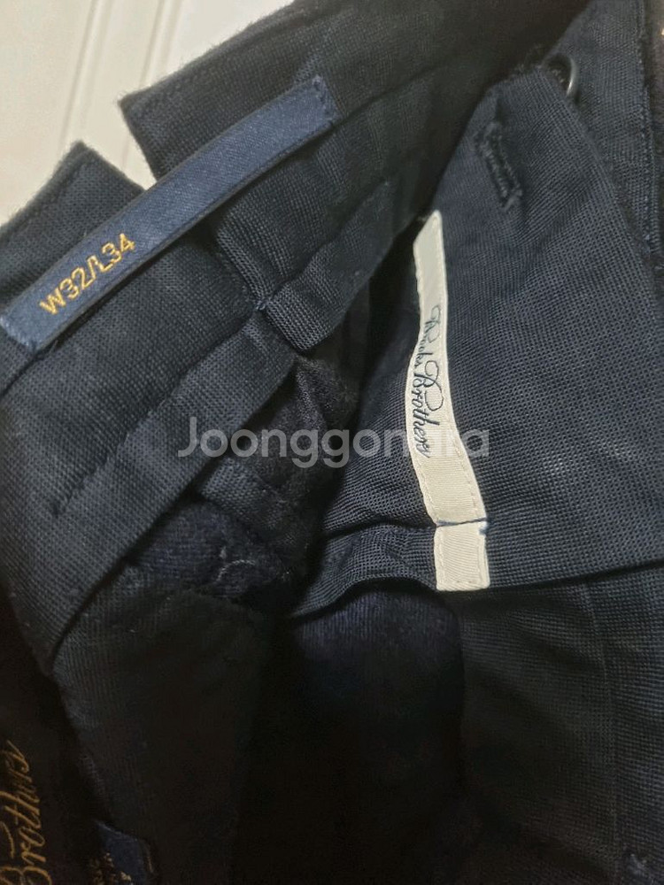 브룩스브라더스 네이비 색상 바지입니다.(새상품)사이즈는--4