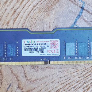 V-color BLACK DDR4 3200 8GB 램