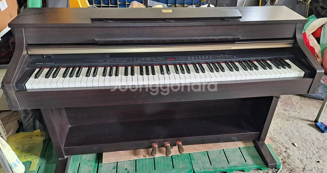 야마하 Clavinova 디지털 피아노 CLP-330--0
