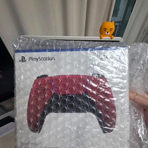 PS5 듀얼센스 레드 미개봉 새상품