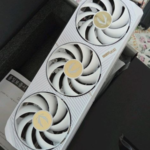 rtx 5070 솔리드 화이트