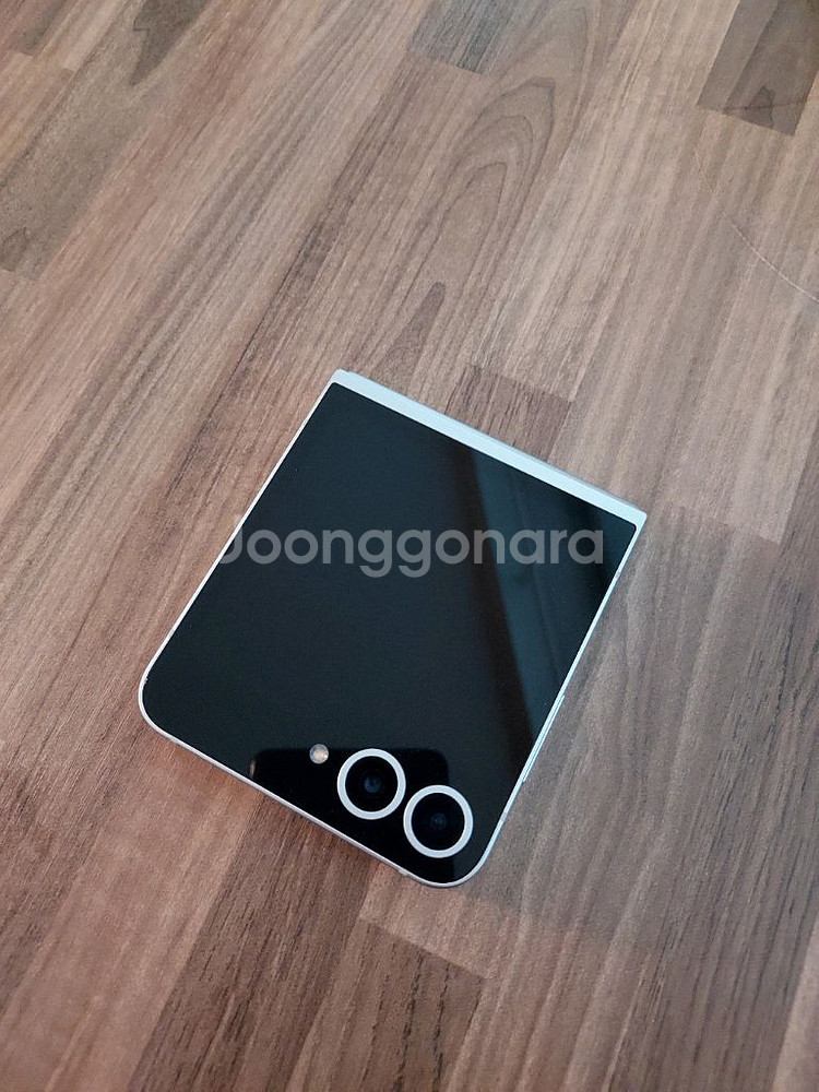 갤럭시 Z플립6 256 자급제 화이트 !!--6