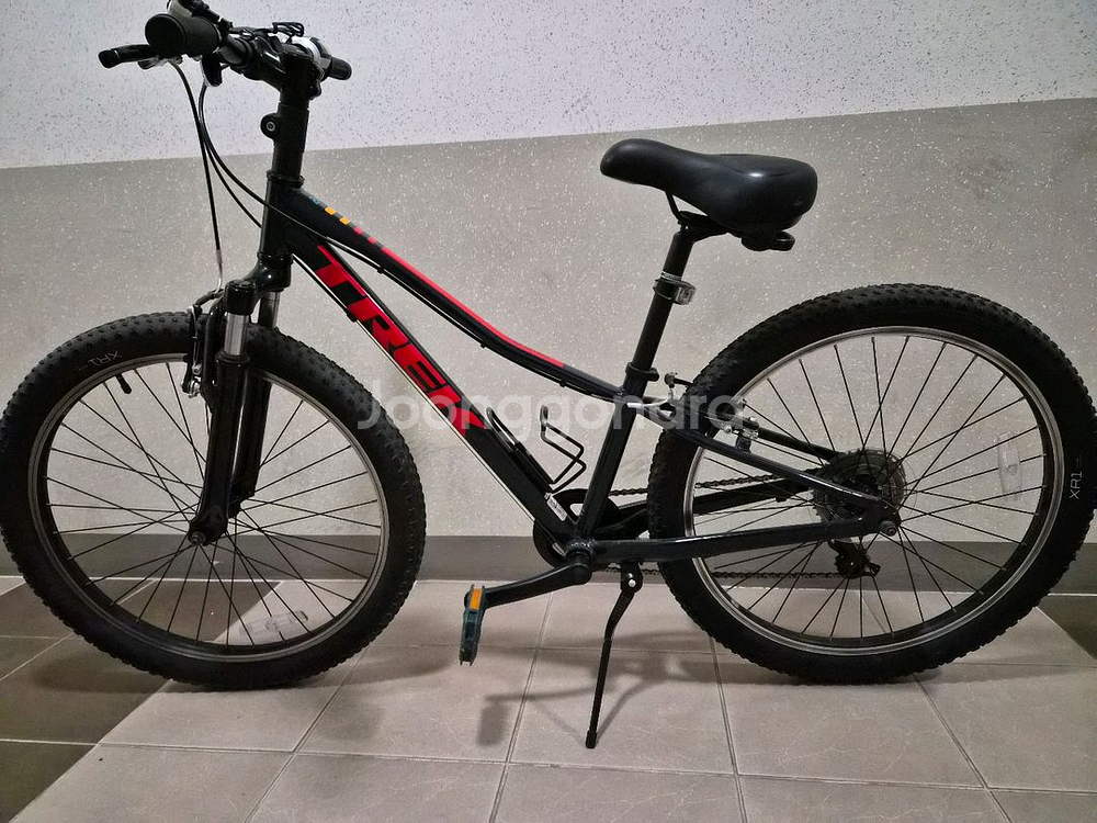 트렉 프리칼리버 24인치--0