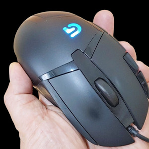 로지텍 G402 Hyperion Fury 게이밍 마우스