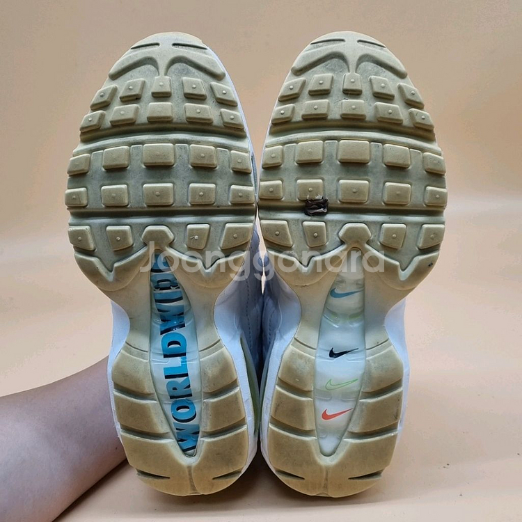 나이키 에어맥스95 윌드와이드 운동화225--2