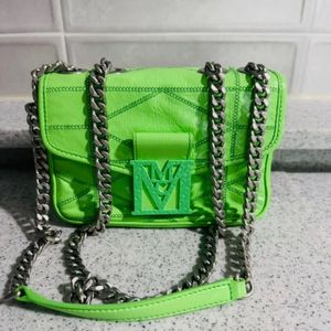 MCM 크로스백