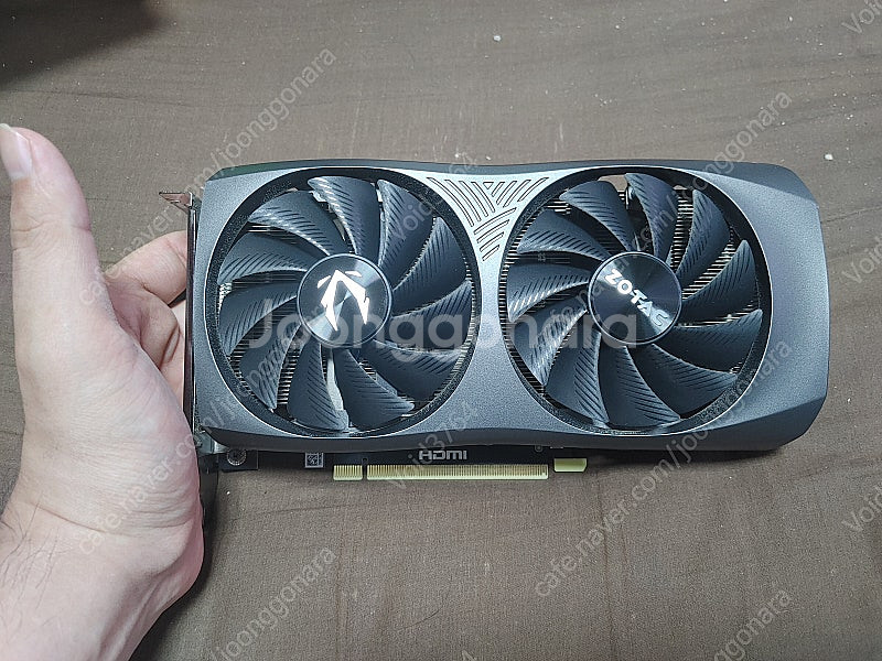 조텍 4060ti 8gb 팝니다.--0