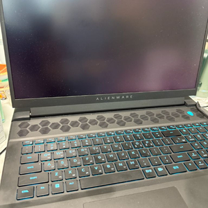 에일리언웨어 m18r1 4080