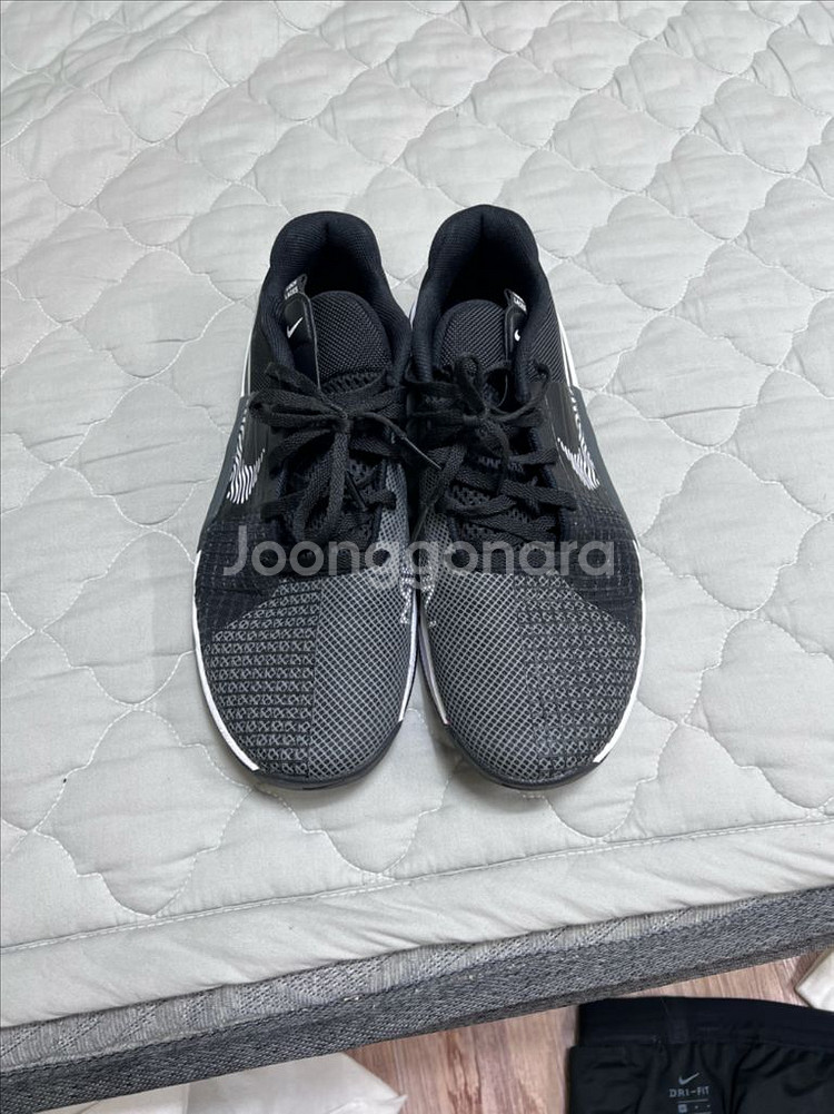 나이키 메타콘8 265사이즈 팝니다--2