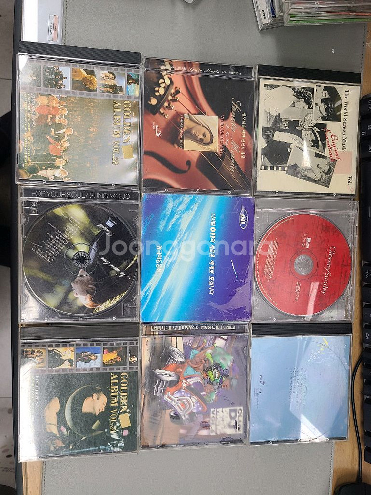 음악CD 및 테이프 약 50여개--1