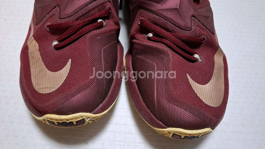 나이키 르브론 13 그레이트니스 265mm 농구화--2