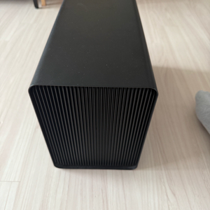 Razor Core X eGPU 케이스