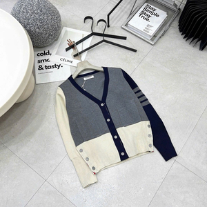 톰브라운 스티치 여성 가디건[새상품]해외 이미지