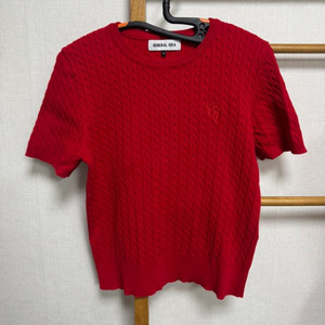제네럴아이디어 케이블 반팔 니트 레드 라운드 니트탑