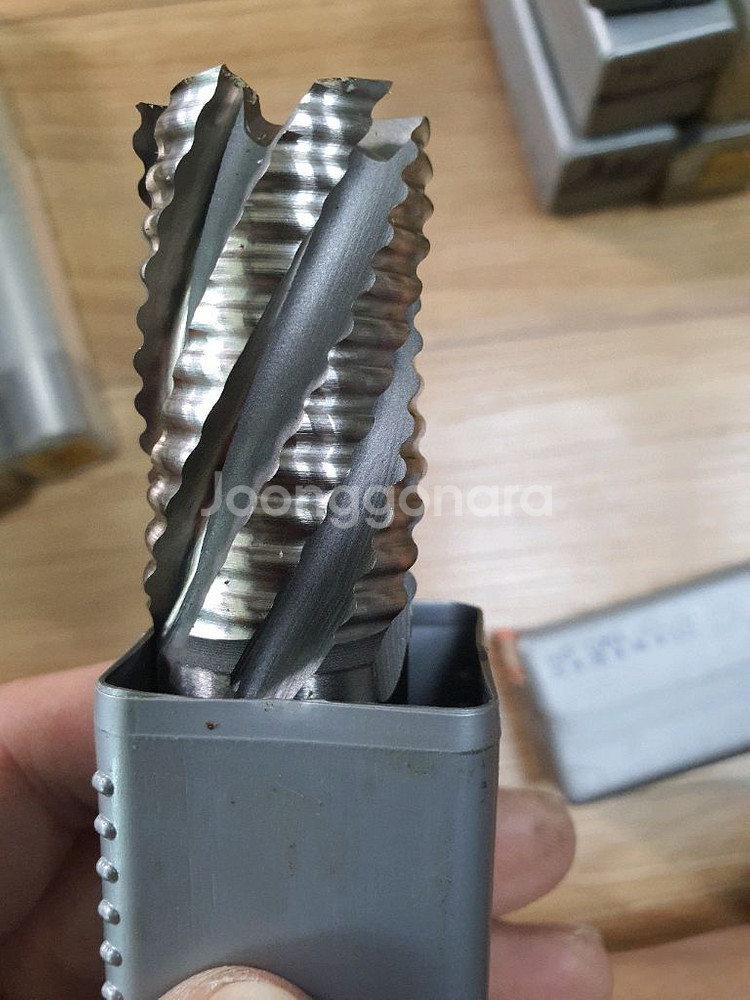와이지원 하이스 라핑 엔드밀 판매합니다.(M6~M21)--7
