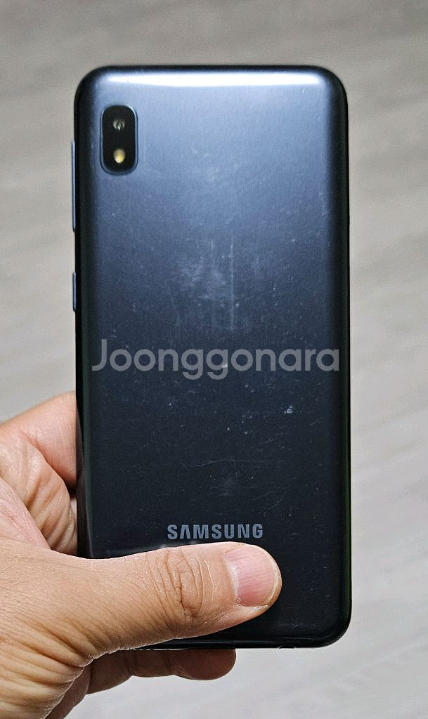 갤럭시 A10e 블랙 32GB 자급제폰 싸게 팝니다.--1