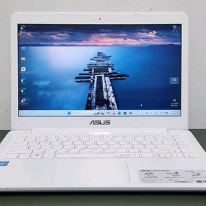 ASUS E402N 셀레론-6세대 신품급 풀박 노트북
