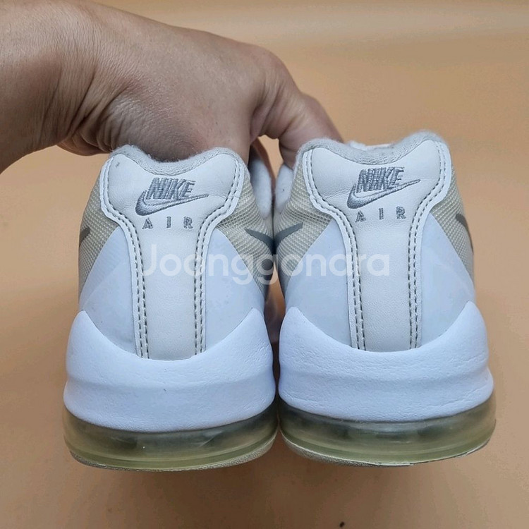 나이키 에어맥스 인비고 운동화 225--3