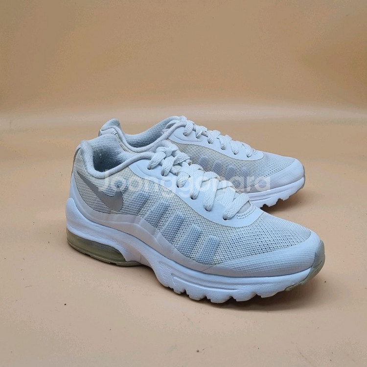 나이키 에어맥스 인비고 운동화 225--0