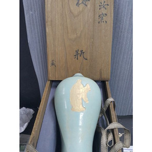 [골동품/도자기] 송대 여요 청자 금채 인물문 매병(2