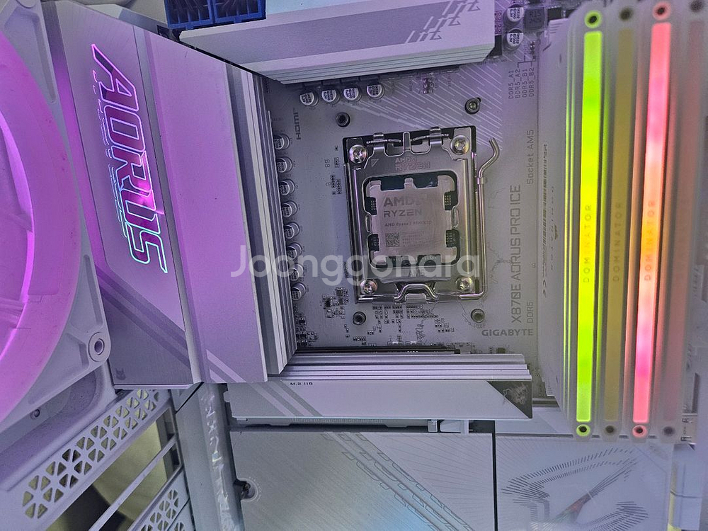 X870E AORUS PRO ICE--1