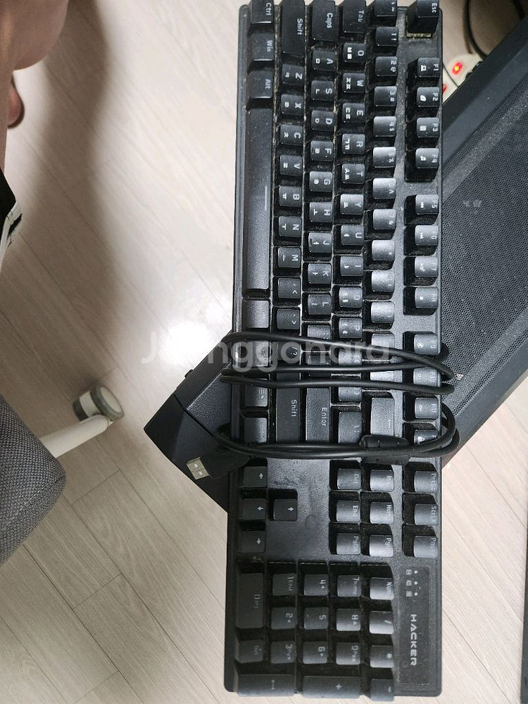 본체 팝니다 i7 -6700(키보드,마우스,패드 드림)--1