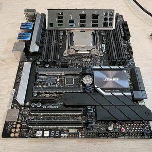 인텔 i9-7920X & ASUS WS X299