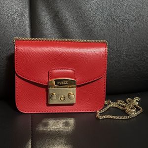 FURLA 훌라 레트로폴리스 루비