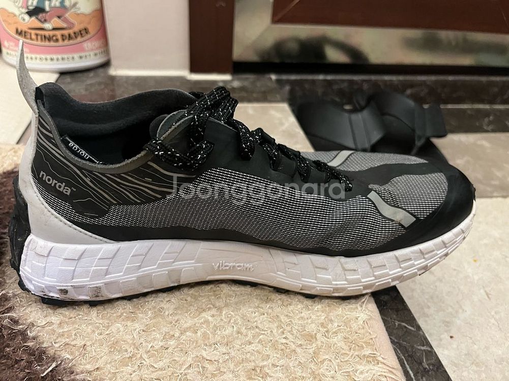 Norda 노다 001 Core Black 남자 275--5