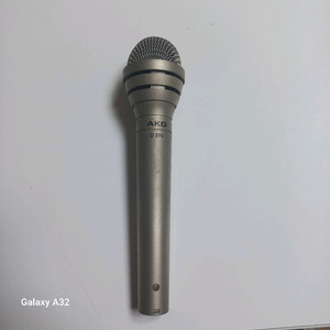 AKG D310 다이나믹 마이크 200ohms