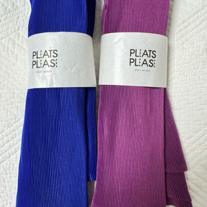 25년 9월 플리츠플리즈 반목 미스트 마젠타 딥블루