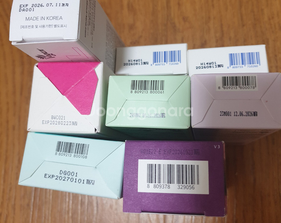 에딧비 식물나라 유니크 어바웃톤 달바 에스쁘아 선크림--2