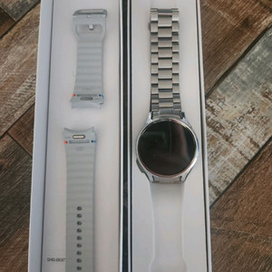 갤럭시워치 7 44mm 실버 판매합니다(블루투스)