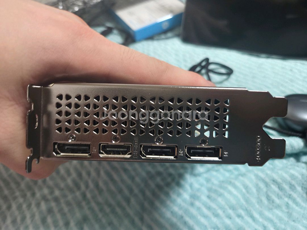 미사용 HP RTX4060 8G 팝니다--1