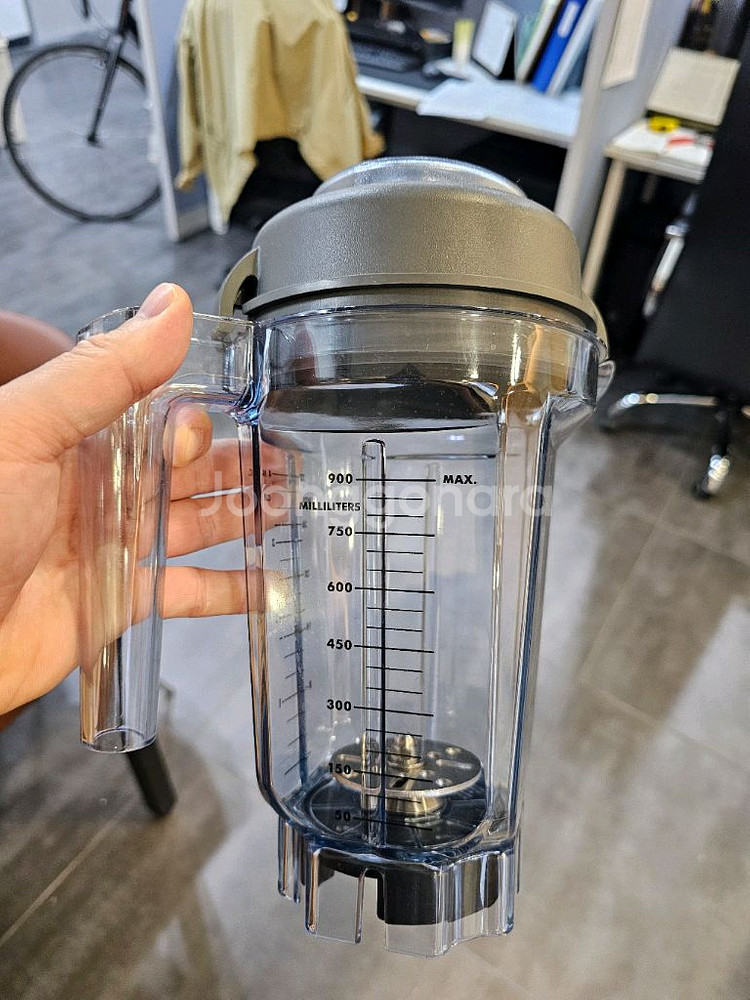 바이타믹스 콰이어트원 에어레이팅 팔아요--0