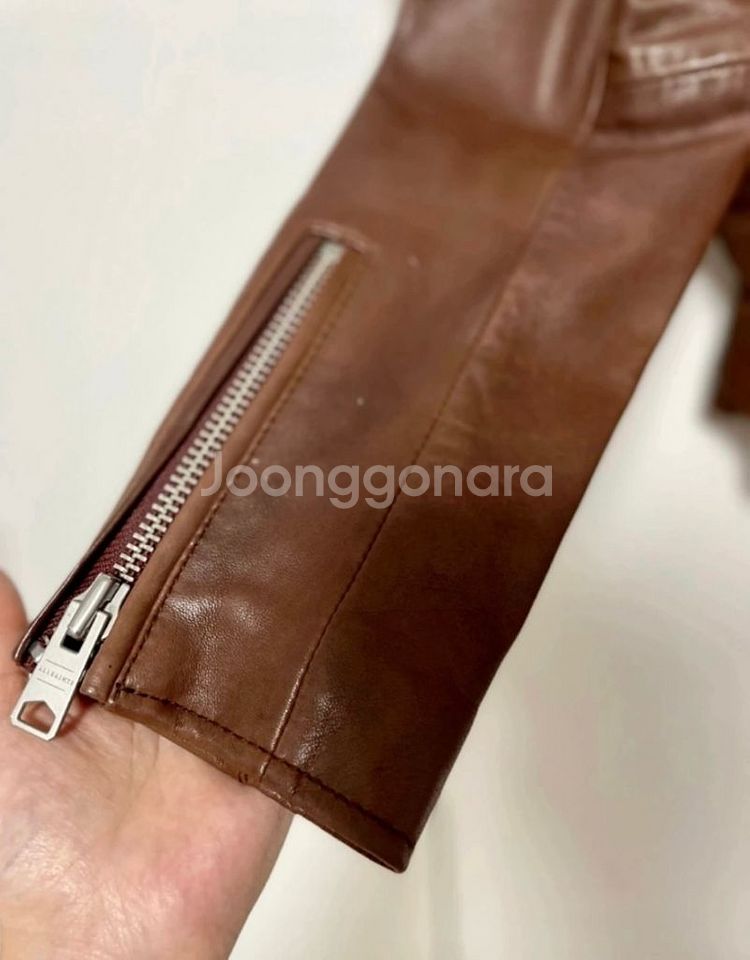 올세인츠 벨펀 레더 바이커 자켓 사하라 색상--3