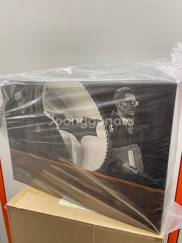 핫토이 MMS275 존 블레이크 짐 고든 배트 시그널--1