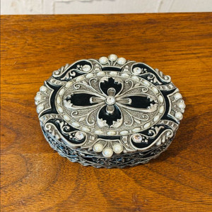 빈티지 주석 트링켓 보석함