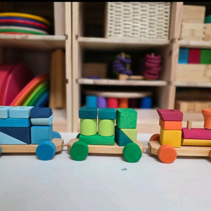 글뤽스케퍼 무지개 기차