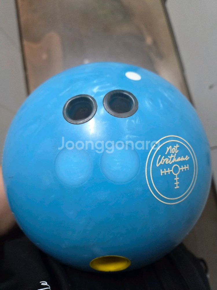 햄머 더블루 우레탄 볼링공 팝니다--4