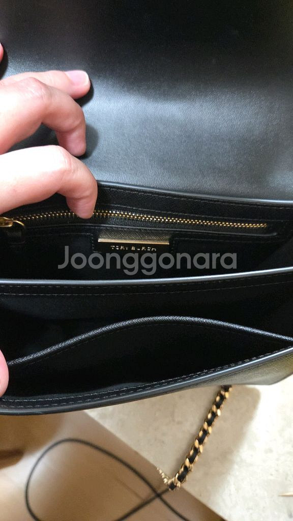 토리버치 컨버터블 크로스 숄더백 블랙--6